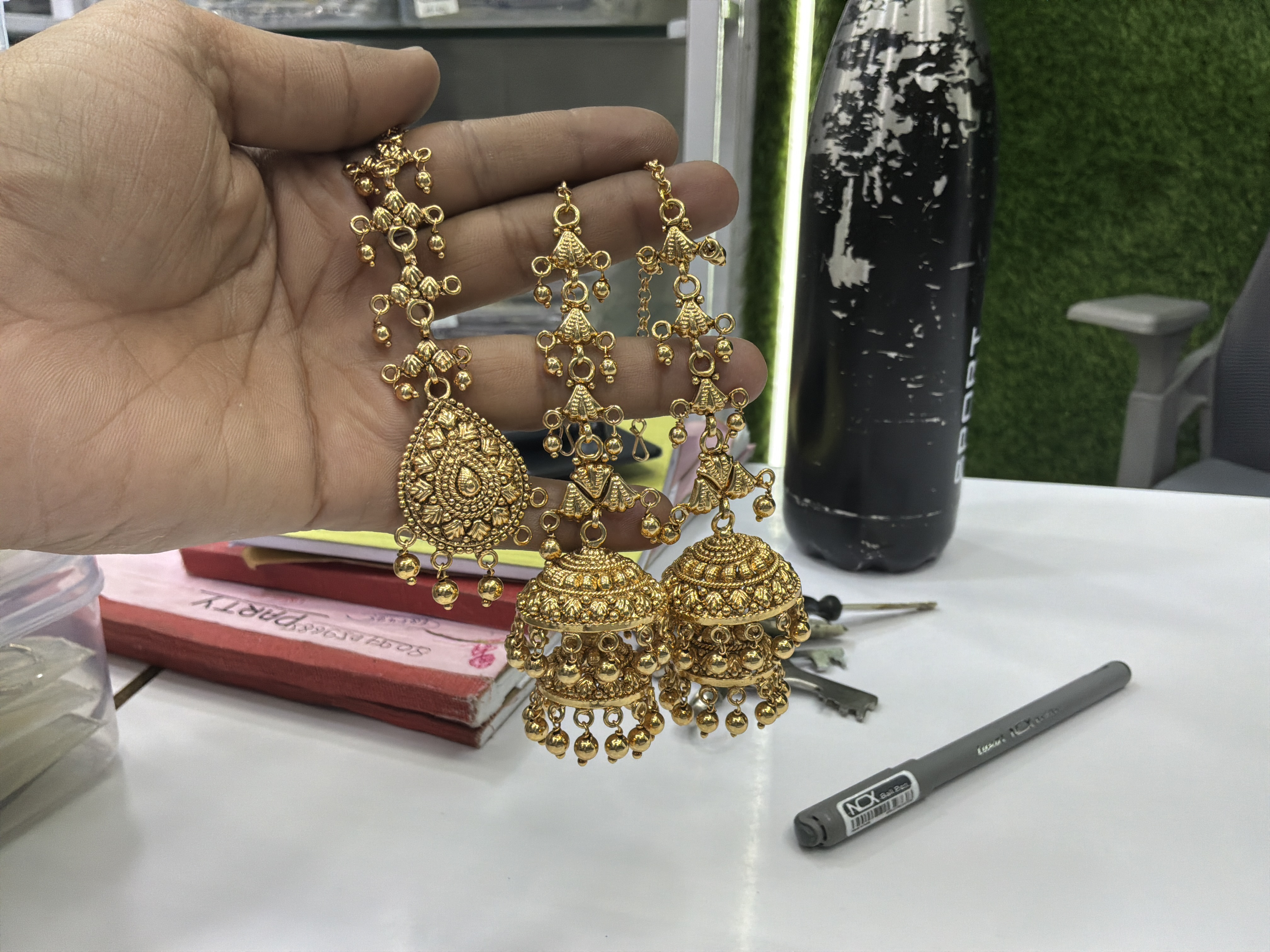 Golden Jhumka